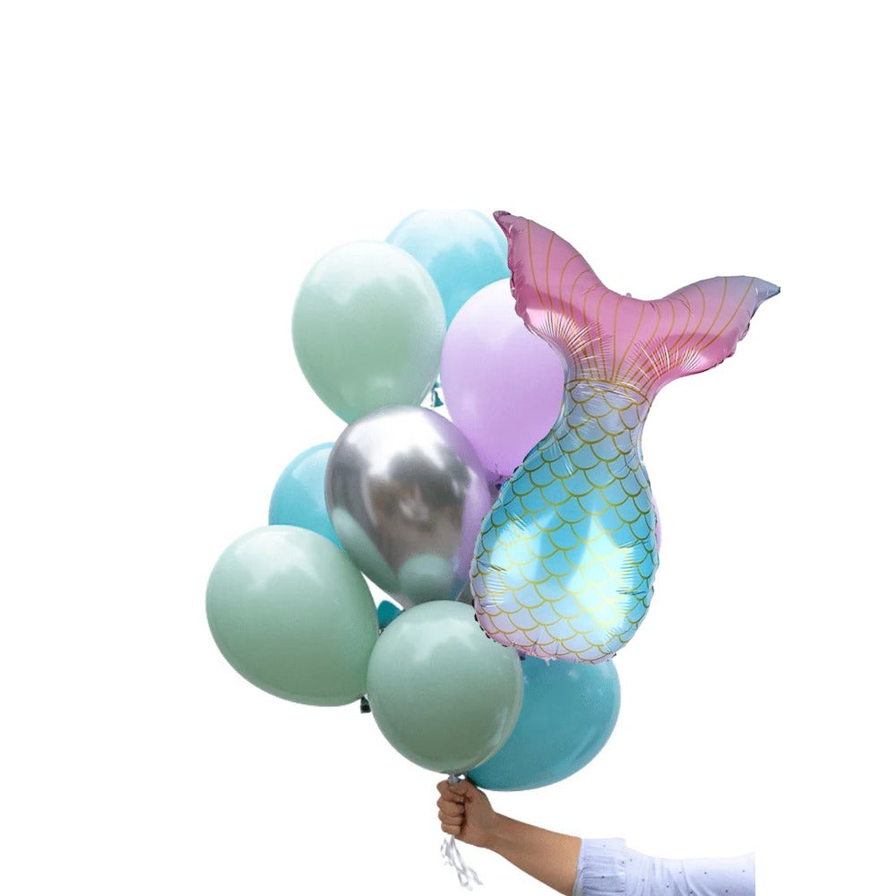 10 latex balloons and mermaid tail helium bunch