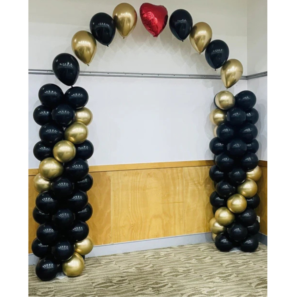 Graduation entrance set up with customizable center foil balloon -