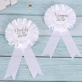 Daddy to be and Mommy to be badge