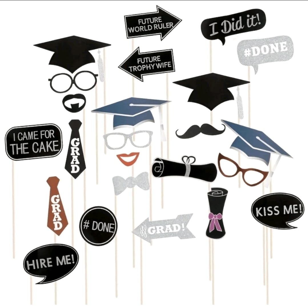 Graduation photo props