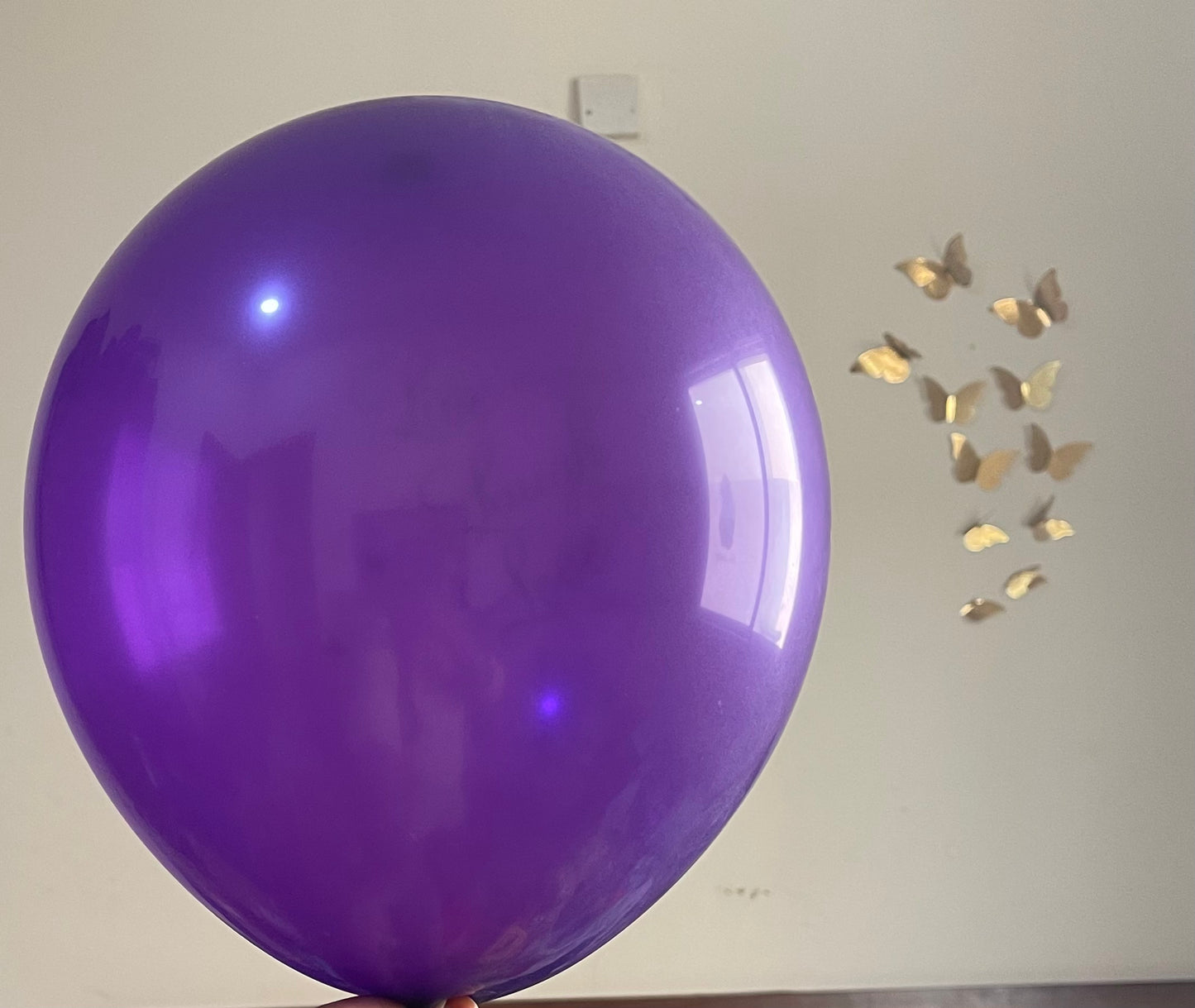 Dark purple balloon p002