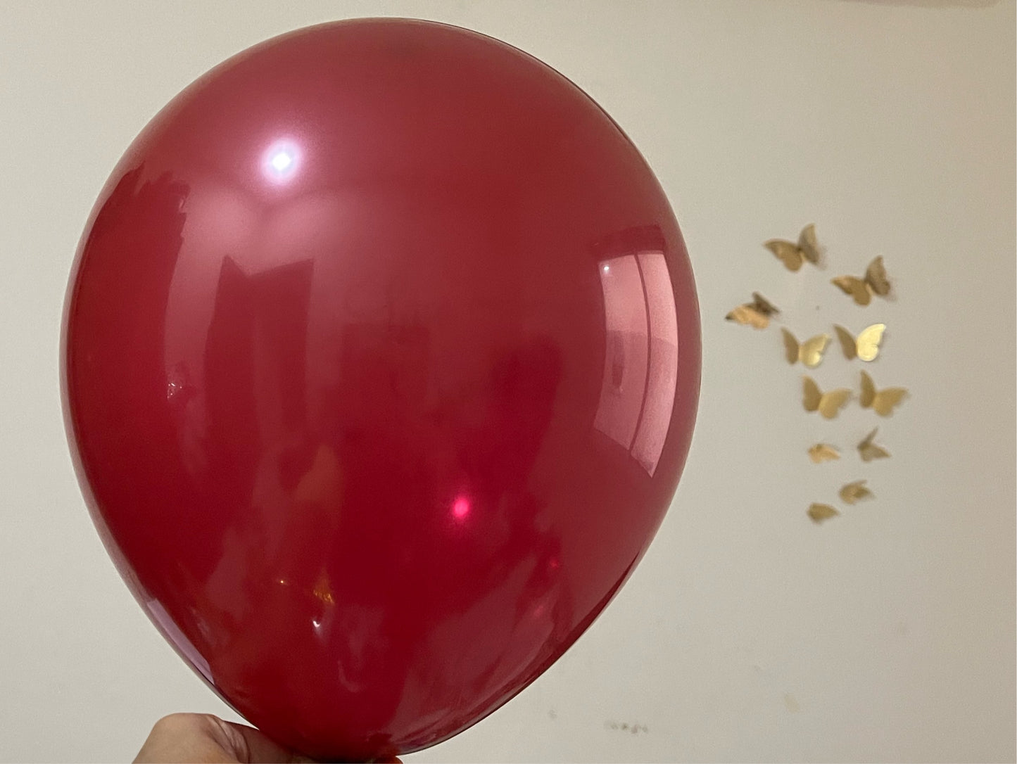 Maroon balloon