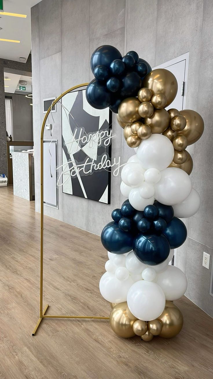 Navy & Gold Organic Balloon Arch