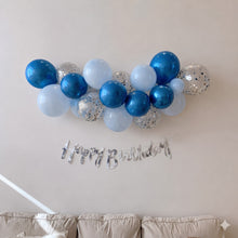 on the go balloon garland  shades of blue
