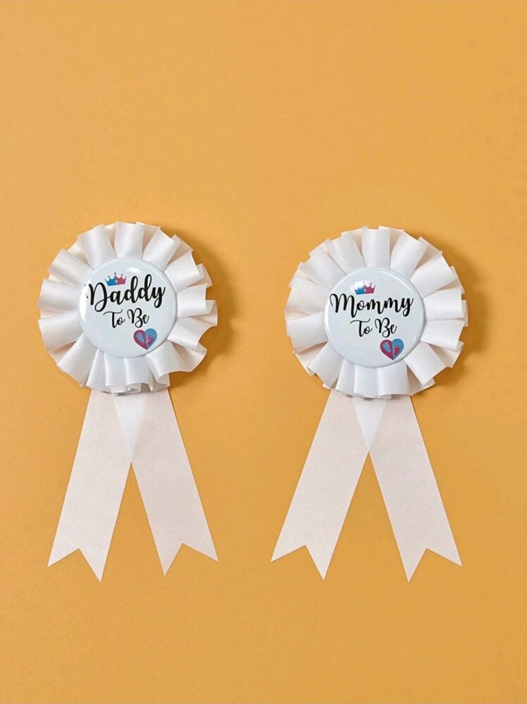 Daddy to be and mommy to be badge 1pair