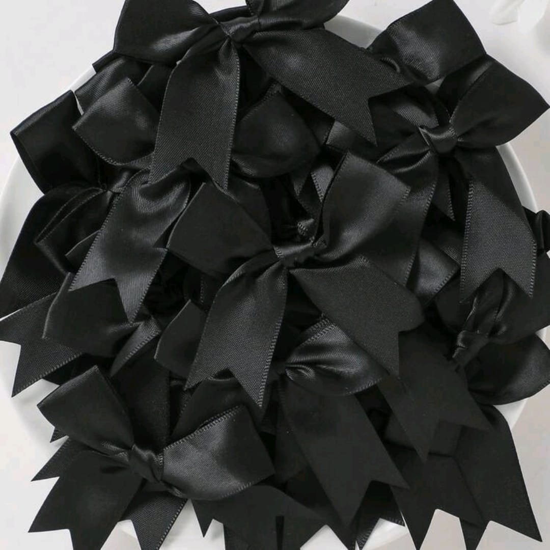 50pcs black ribbon bow  8.5x 8.5 cm