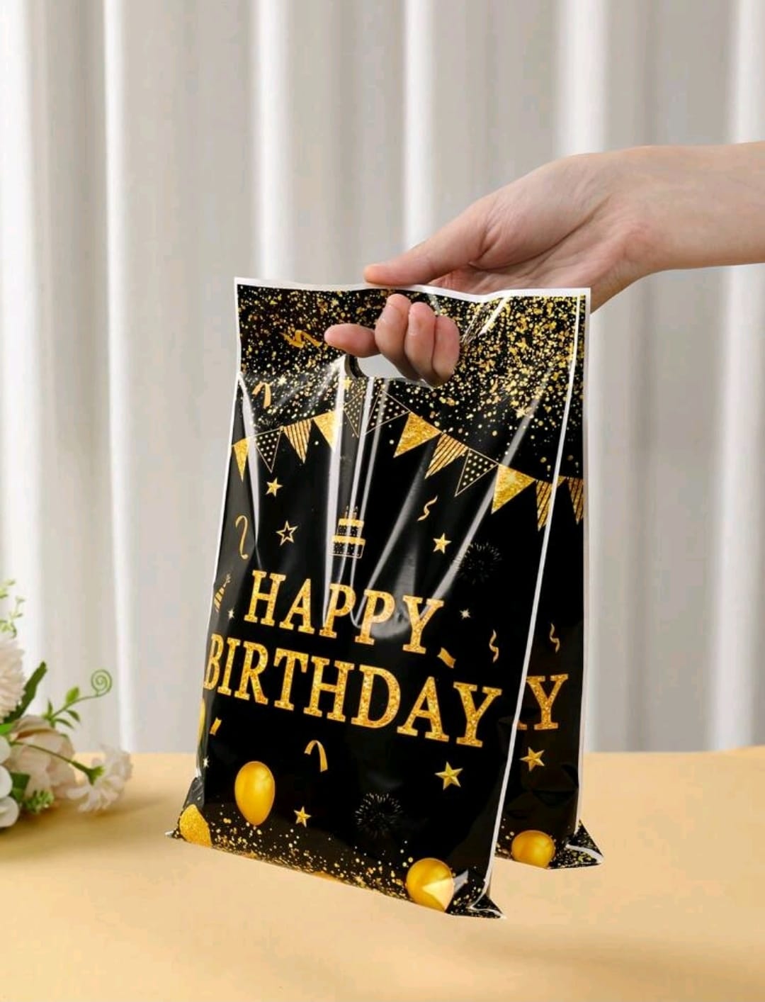 50pcs black gold birthday gift bag
