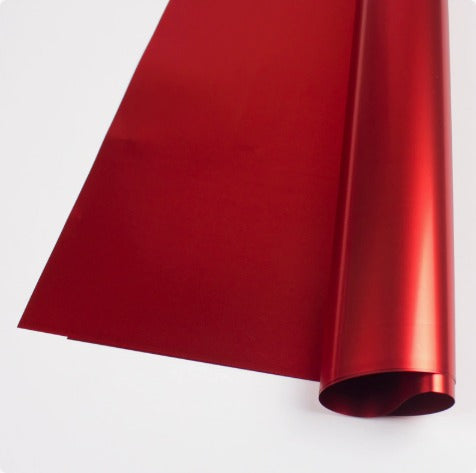 Premium festive red gift wrapping pack of 10