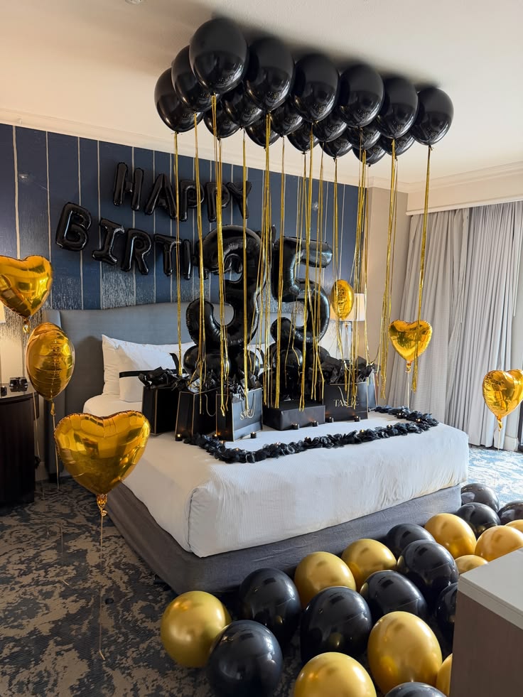 Black beauty with gold highlights balloon surprise decoration