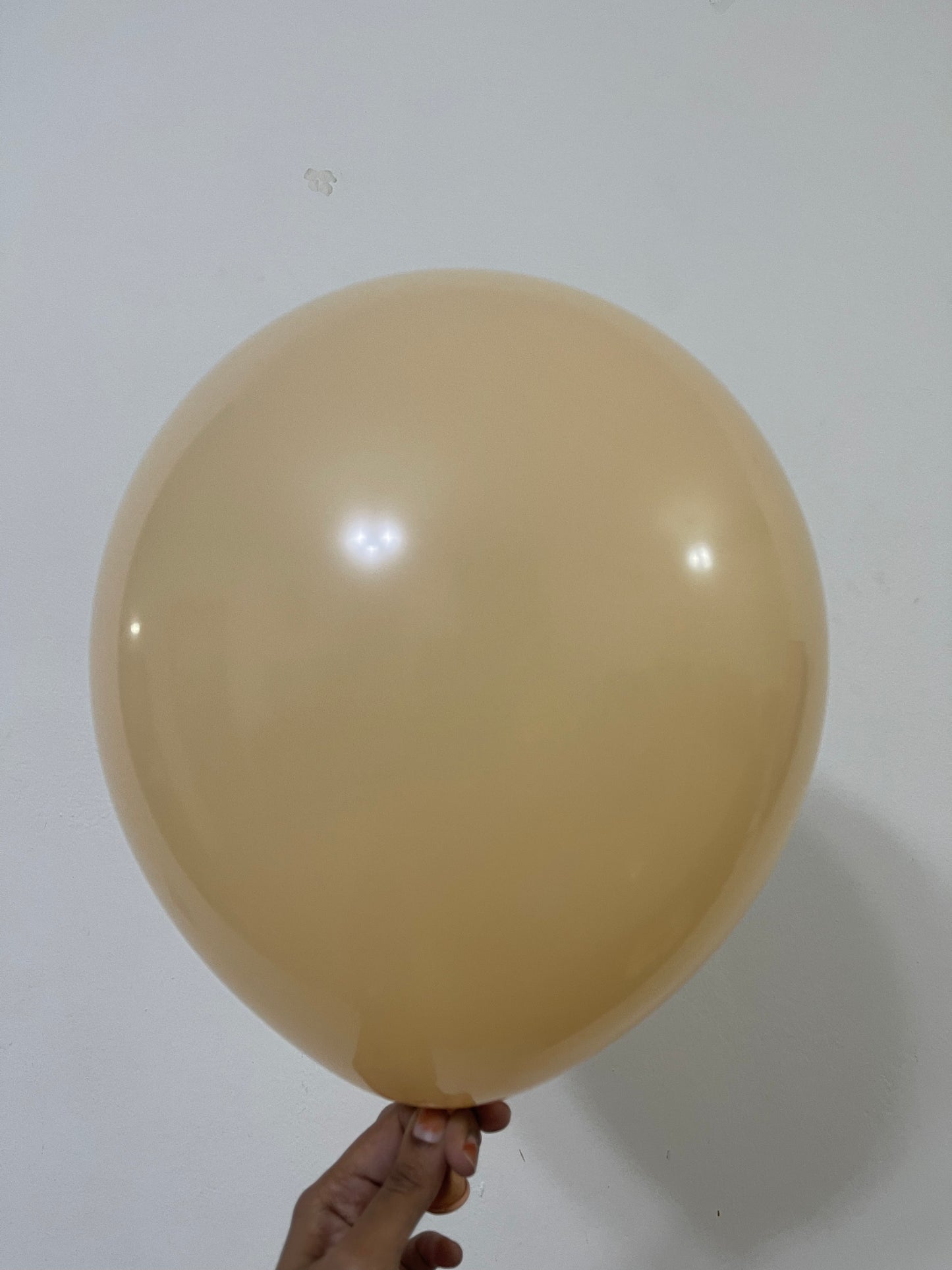 Retro apricot nude balloon